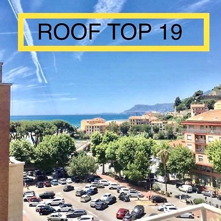 Roof Top 19 Ventimiglia Esterno foto
